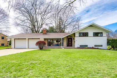 419 Briar Avenue NE, North Canton, OH 44720 - Photo 1