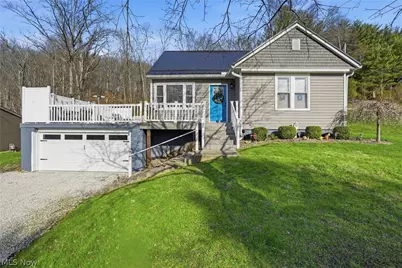 64044 Mulberry Street, Cambridge, OH 43725 - Photo 1