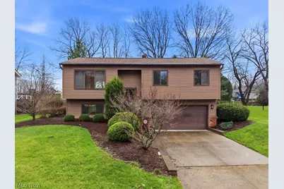 9415 Lawnfield Drive, Twinsburg, OH 44087 - Photo 1