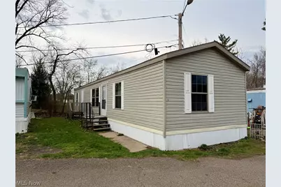 2606 Lincoln Way W #53, Massillon, OH 44647 - Photo 1