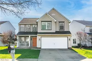 2165 Stonehenge Cir, Akron, OH 44319 - Photo 1
