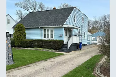 4365 W 187th Street, Loveland, OH 44135 - Photo 1