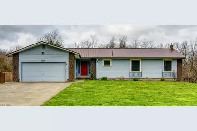 5200 Donner Drive, New Franklin, OH 44216 - Photo 1