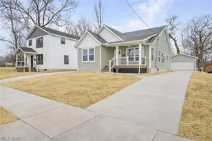 1328 Hazelwood, Akron, OH 44305 - Photo 1