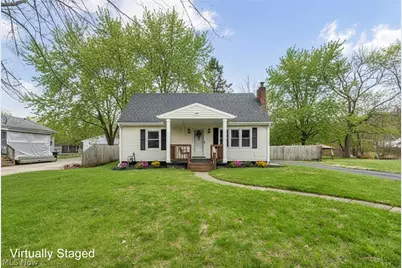 1412 Redbush Road, Akron, OH 44320 - Photo 1