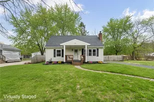 1412 Redbush Rd, Akron, OH 44320 - Photo 1