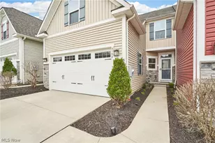 3198 Old Ml Dr, Cuyahoga Falls, OH 44223 - Photo 1