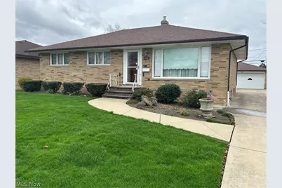 4716 Forest Edge Drive, Brooklyn, OH 44144 - Photo 1
