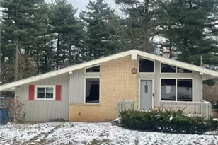 3809 N Glenridge Rd, Green, OH 44319 - Photo 1