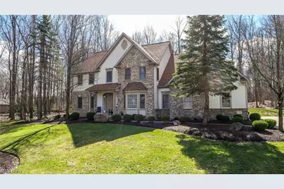 11779 Derbyshire Lane, Chagrin Falls, OH 44023 - Photo 1
