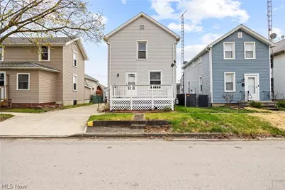 1013 Roosevelt Street, Fremont, OH 43420 - Photo 1