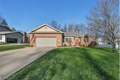 174 Circle Drive, Doylestown, OH 44230 - Photo 1
