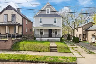 32 Penfield Ave, Akron, OH 44310 - Photo 1