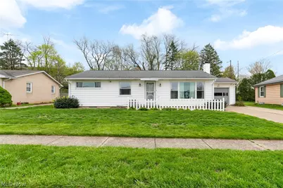 1432 Keuper Boulevard NE, Massillon, OH 44646 - Photo 1