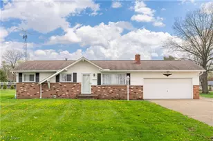 3804 Psolla St NE, Canton, OH 44721 - Photo 1