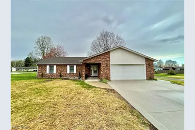 3621 Vineland Avenue, Ashtabula, OH 44004 - Photo 1