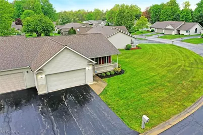 5180 Winthrop Drive, Austintown, OH 44515 - Photo 1
