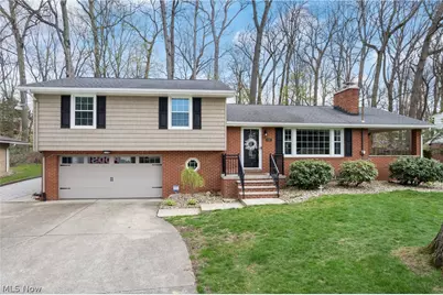 1732 Sherwood Avenue NW, Massillon, OH 44646 - Photo 1