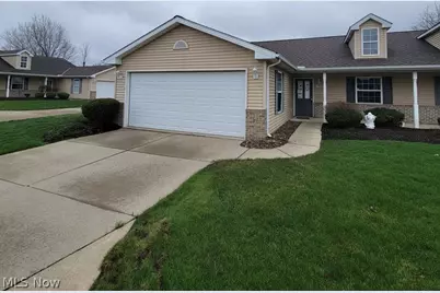 302 W Glen, Elyria, OH 44035 - Photo 1