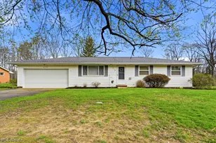 513 Lynnview Dr, Sagamore Hills, OH 44067 - Photo 1