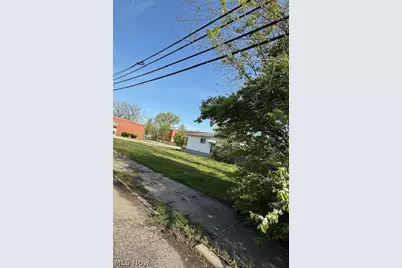 3305 E 126th Street, Loveland, OH 44120 - Photo 1