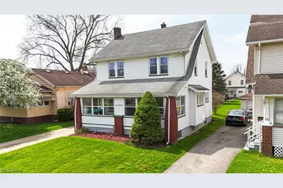 122 N Bon Air Avenue, Youngstown, OH 44509 - Photo 1