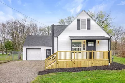 3208 Royal Avenue NE, Canton, OH 44705 - Photo 1