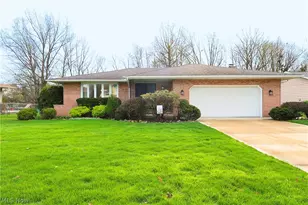 6663 Donna Rae Dr, Green Hills, OH 44131 - Photo 1