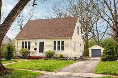 118 Hollywood Street, Oberlin, OH 44074 - Photo 1
