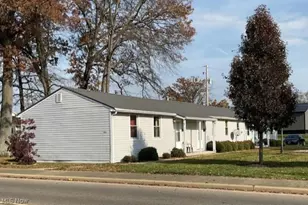 2446 Bell St, Zanesville, OH 43701 - Photo 1