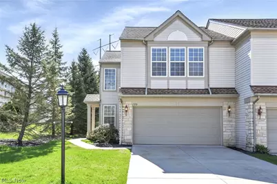 1370 N Yorkshire Drive, Grandview Heights, OH 44147 - Photo 1