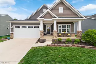 1157 Fountain View St NE, Canton, OH 44721 - Photo 1