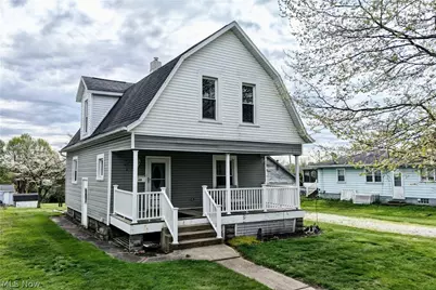 418 Jackson Avenue NE, Brewster, OH 44613 - Photo 1