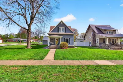 365 Poplar Street NW, Bolivar, OH 44612 - Photo 1