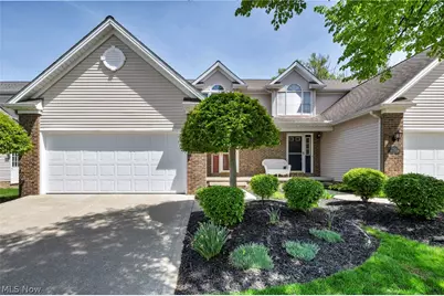 63 Sunset Cove Circle, Eastlake, OH 44095 - Photo 1