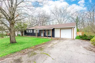 6194 Eldridge Blvd, Huber Heights, OH 44146 - Photo 1