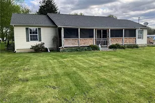 49 Cedar St, New London, OH 44851 - Photo 1