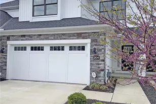 2834 Riviera Dr, Fairlawn, OH 44333 - Photo 1
