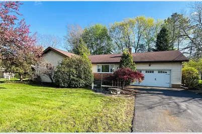 211 Square Drive, Madison, OH 44057 - Photo 1