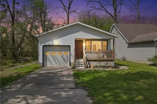 1282 Cordova Ave, Akron, OH 44320 - Photo 1