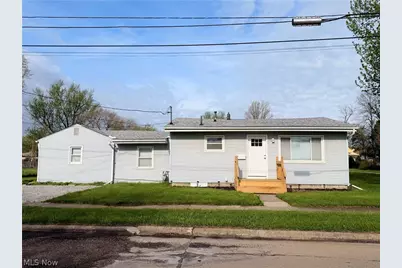 2014 Pole Avenue, Lorain, OH 44052 - Photo 1