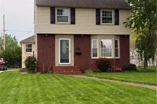 1139 Manor Ave SW, Canton, OH 44710 - Photo 1