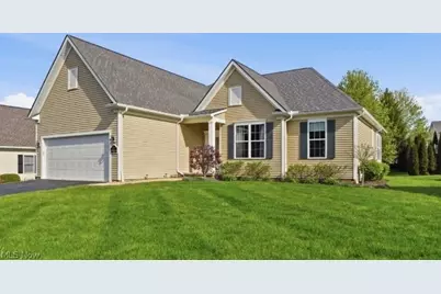 8155 Knolls Way, Chagrin Falls, OH 44023 - Photo 1