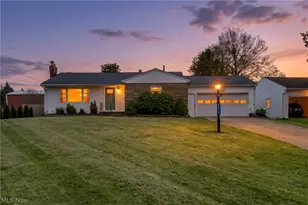 5814 Lake Cable Ave NW, Canton, OH 44718 - Photo 1