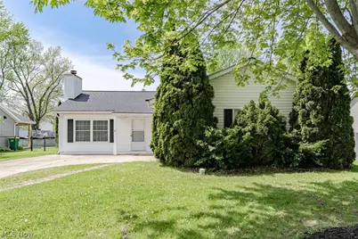 199 E Parkway Drive, Madison, OH 44057 - Photo 1