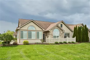 1915 Woods Dr, Streetsboro, OH 44241 - Photo 1