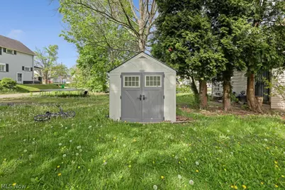134 W Cambridge Street, Alliance, OH 44601 - Photo 1
