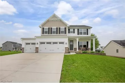 2735 Forestview Street NE, Canton, OH 44721 - Photo 1