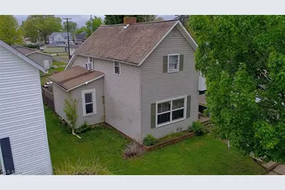 146 W 8th Street, Dover, OH 44622 - Photo 1