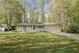 193 Timberlane Dr, Northfield, OH 44067 - Photo 1
